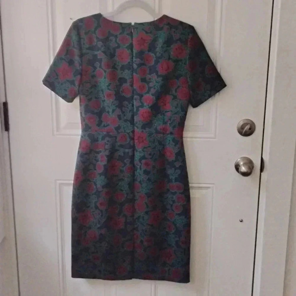 J CREW Factory Blue Burgundy Floral Print Short Sleeve Sheath Dress Sz 4 - Picture 5 of 5